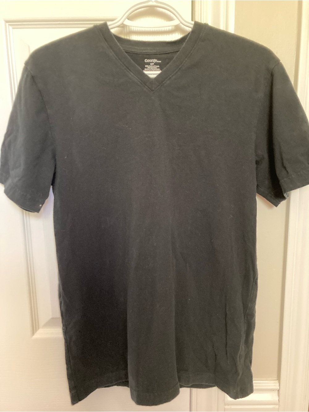 George Men's Black V-Neck Short Sleeve Tee